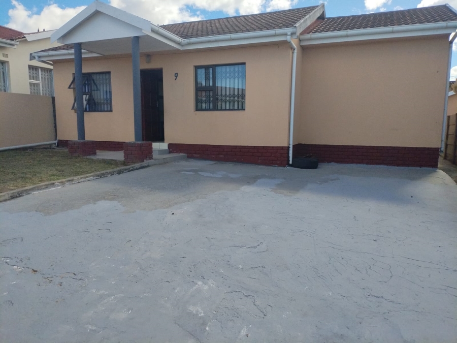 3 Bedroom Property for Sale in Haven Hills Eastern Cape